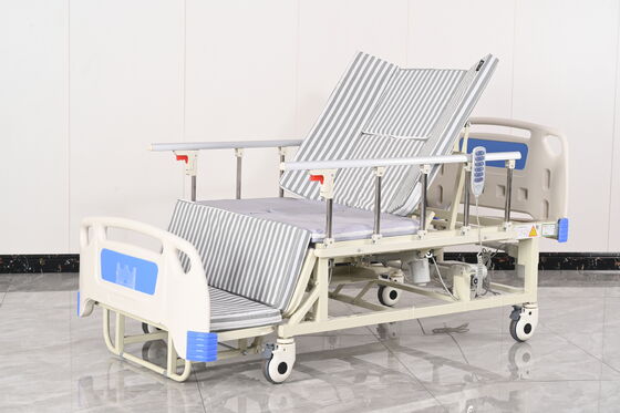4 Motor Electric Integrated Nursing Care Bed 2050x960mm with Toilet Aperture Function